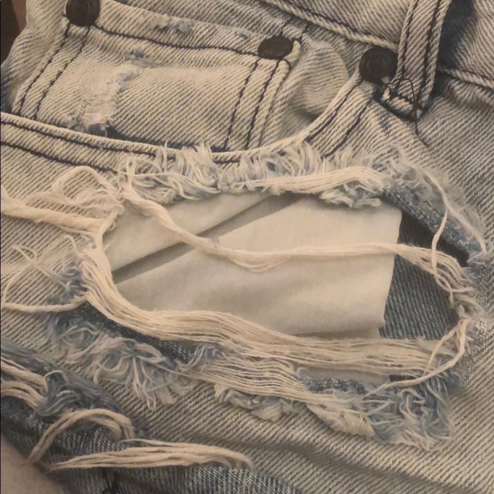 Denim shorts - Picture 4 of 8